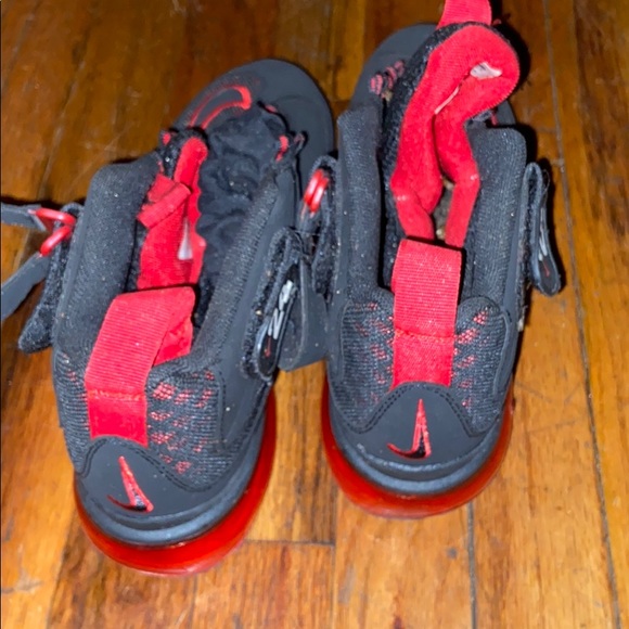 Used - Picture 3 of 3